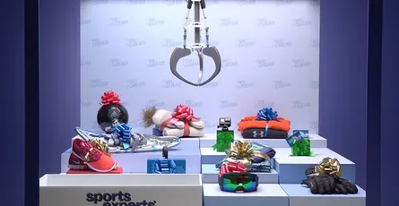 Gift Claw Machine